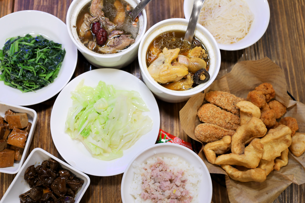 元氣十盅(中原台G店創始店二代店) 桃園中壢雞湯專賣店推薦! - 奇奇一起玩樂趣
