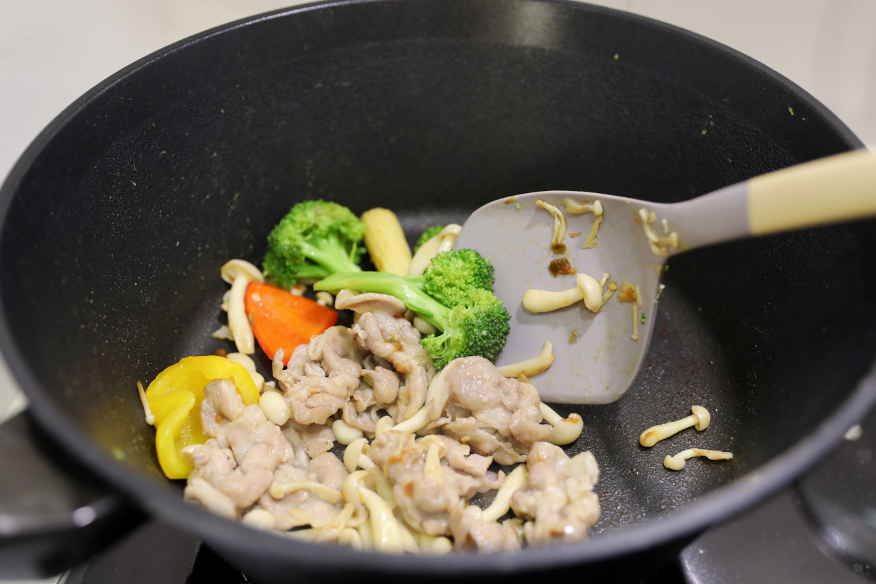 元歲本舖-極品雙椒味噌醬 百搭調味醬料 拌飯拌麵炒菜各種料理都合適(素食可) - 奇奇一起玩樂趣