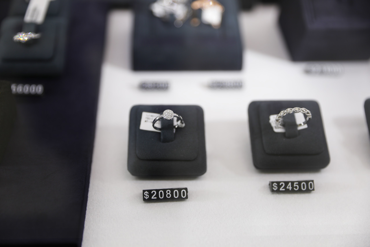 Imprint Diamond銘印鑽石 客製化獨一無二的DNA鑽石 結髮婚戒.新生彌月鑽飾.寵物骨灰生命鑽石 門市外另有提供全台收件服務 - 奇奇一起玩樂趣 Imprint Diamond銘印鑽石 客製化獨一無二的DNA鑽石 結髮婚戒.新生彌月鑽飾.寵物骨灰生命鑽石 門市外另有提供全台收件服務 - 奇奇一起玩樂趣