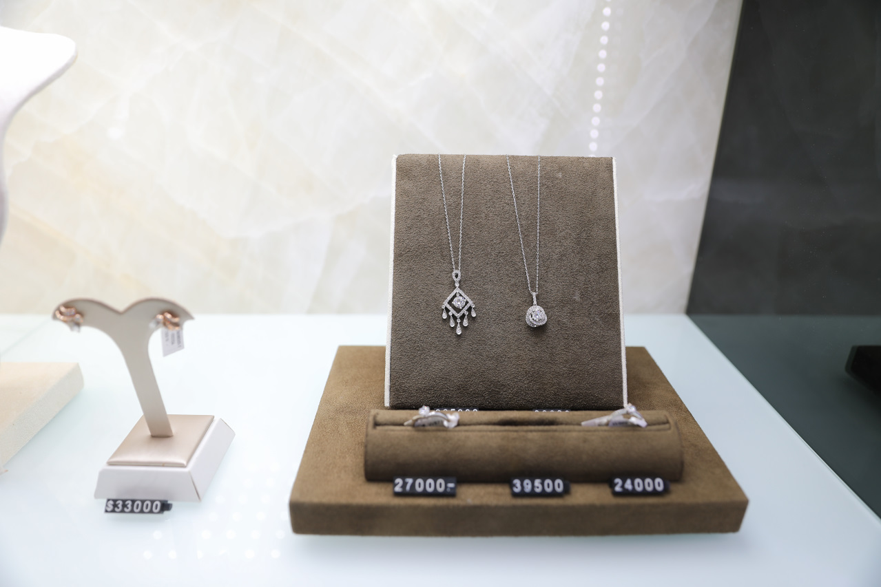 Imprint Diamond銘印鑽石 客製化獨一無二的DNA鑽石 結髮婚戒.新生彌月鑽飾.寵物骨灰生命鑽石 門市外另有提供全台收件服務 - 奇奇一起玩樂趣 Imprint Diamond銘印鑽石 客製化獨一無二的DNA鑽石 結髮婚戒.新生彌月鑽飾.寵物骨灰生命鑽石 門市外另有提供全台收件服務 - 奇奇一起玩樂趣