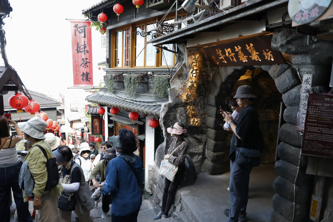 965金瓜石線台灣好行綠色套票 低碳旅遊搭公車輕鬆玩九份+黃金博物館 - 奇奇一起玩樂趣 965金瓜石線台灣好行綠色套票 低碳旅遊搭公車輕鬆玩九份+黃金博物館 - 奇奇一起玩樂趣