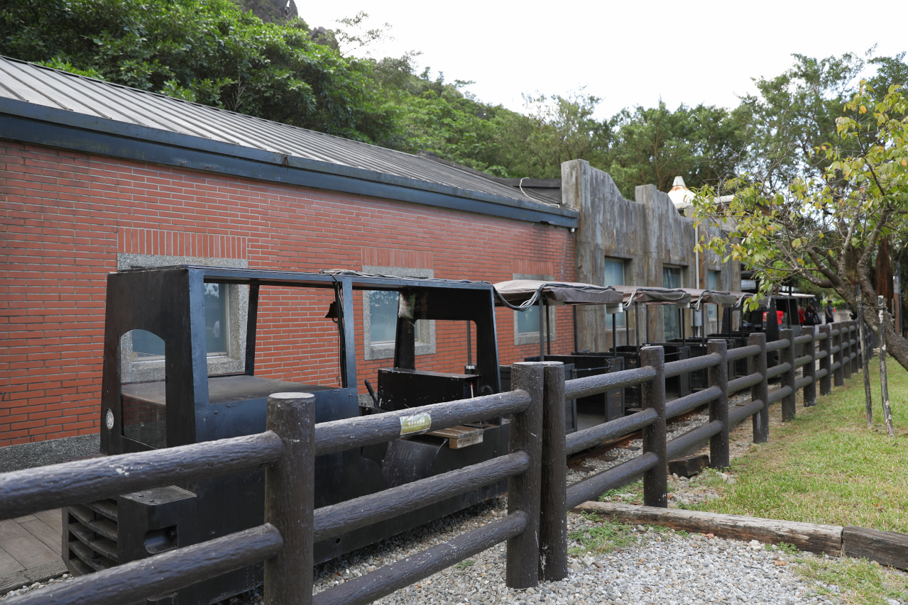 965金瓜石線台灣好行綠色套票 低碳旅遊搭公車輕鬆玩九份+黃金博物館 - 奇奇一起玩樂趣 965金瓜石線台灣好行綠色套票 低碳旅遊搭公車輕鬆玩九份+黃金博物館 - 奇奇一起玩樂趣