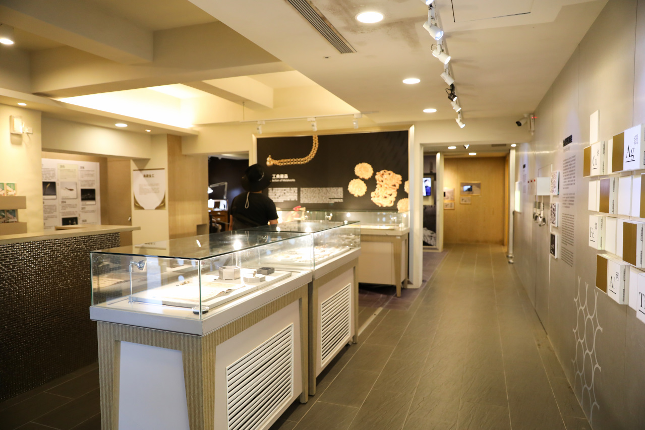 965金瓜石線台灣好行綠色套票 低碳旅遊搭公車輕鬆玩九份+黃金博物館 - 奇奇一起玩樂趣 965金瓜石線台灣好行綠色套票 低碳旅遊搭公車輕鬆玩九份+黃金博物館 - 奇奇一起玩樂趣