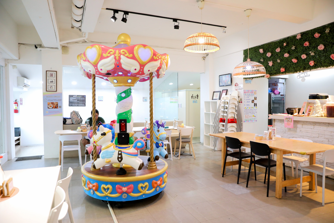 台北親子餐廳 永和BabyWonderland童話世界親子空間 被遊戲空間耽誤的義式料理餐廳 - 奇奇一起玩樂趣