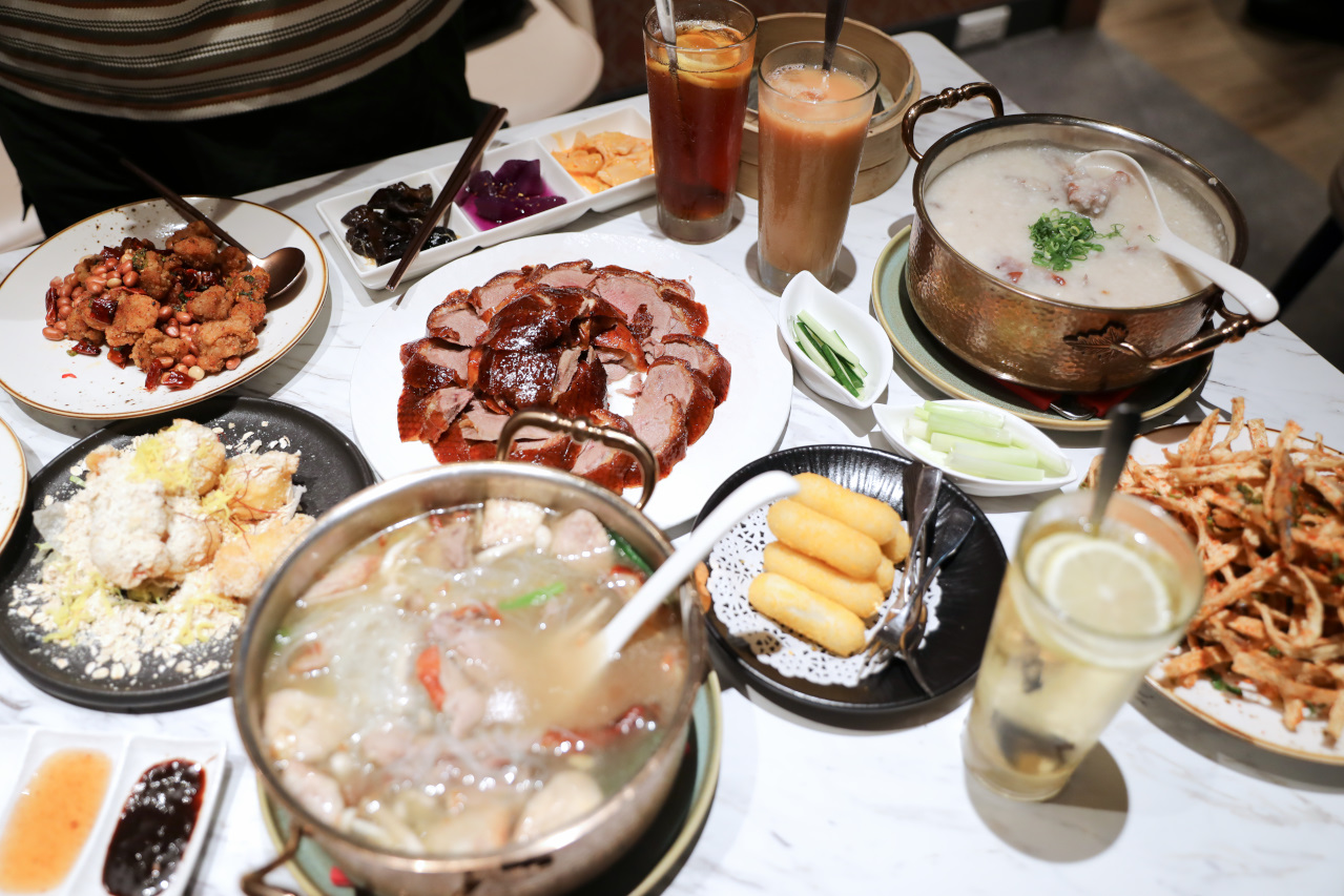 台北烤鴨推薦! 鴨覓 烤鴨餐廳 大直美麗華肥美櫻桃鴨一鴨三吃 - 奇奇一起玩樂趣