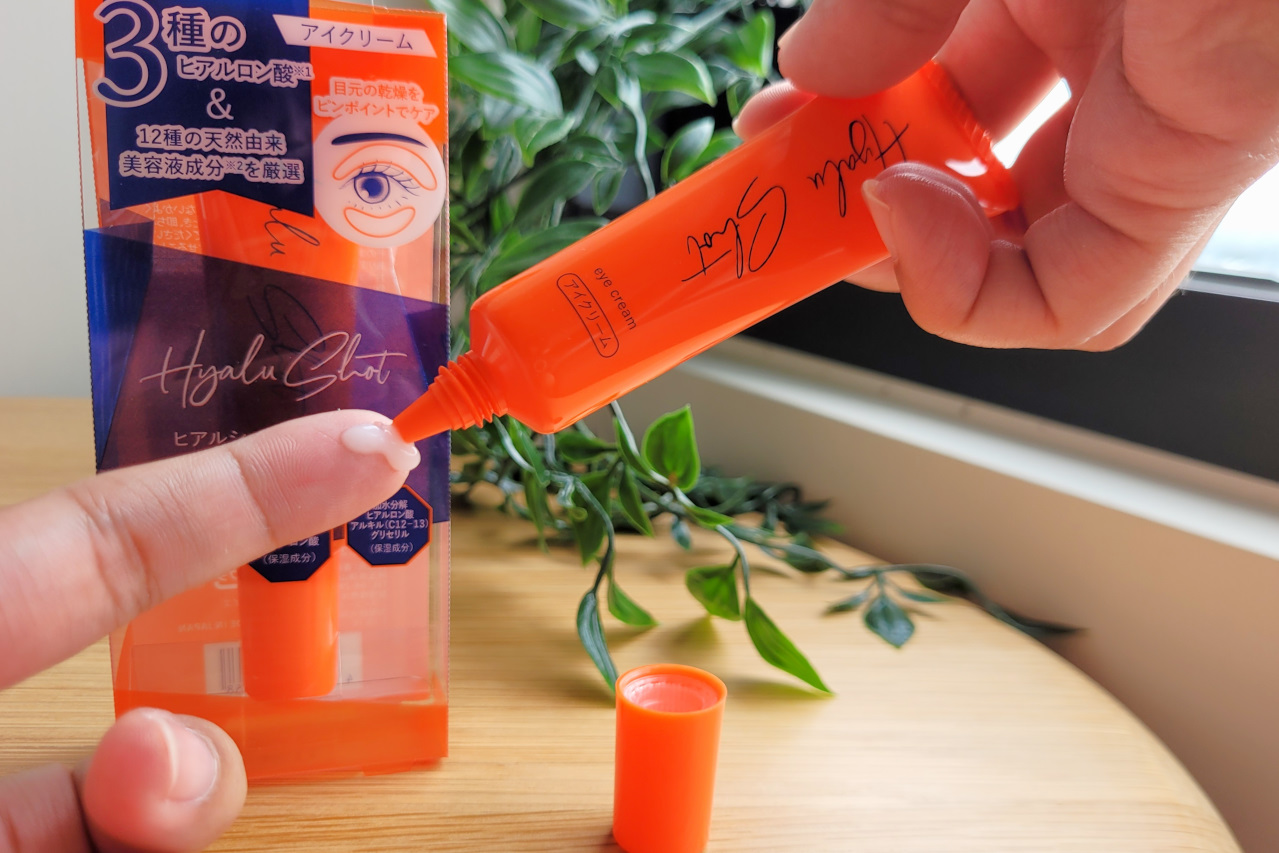 ITAI ITAI＿痛經女子 最強日韓選物商品社團推薦! 2025聖誕節交換禮物首選TWGTea「茶香泰迪」小熊軟糖x果香茶飲.韓國AROH積雪草清爽保濕穩膚修護三件組 - 奇奇一起玩樂趣