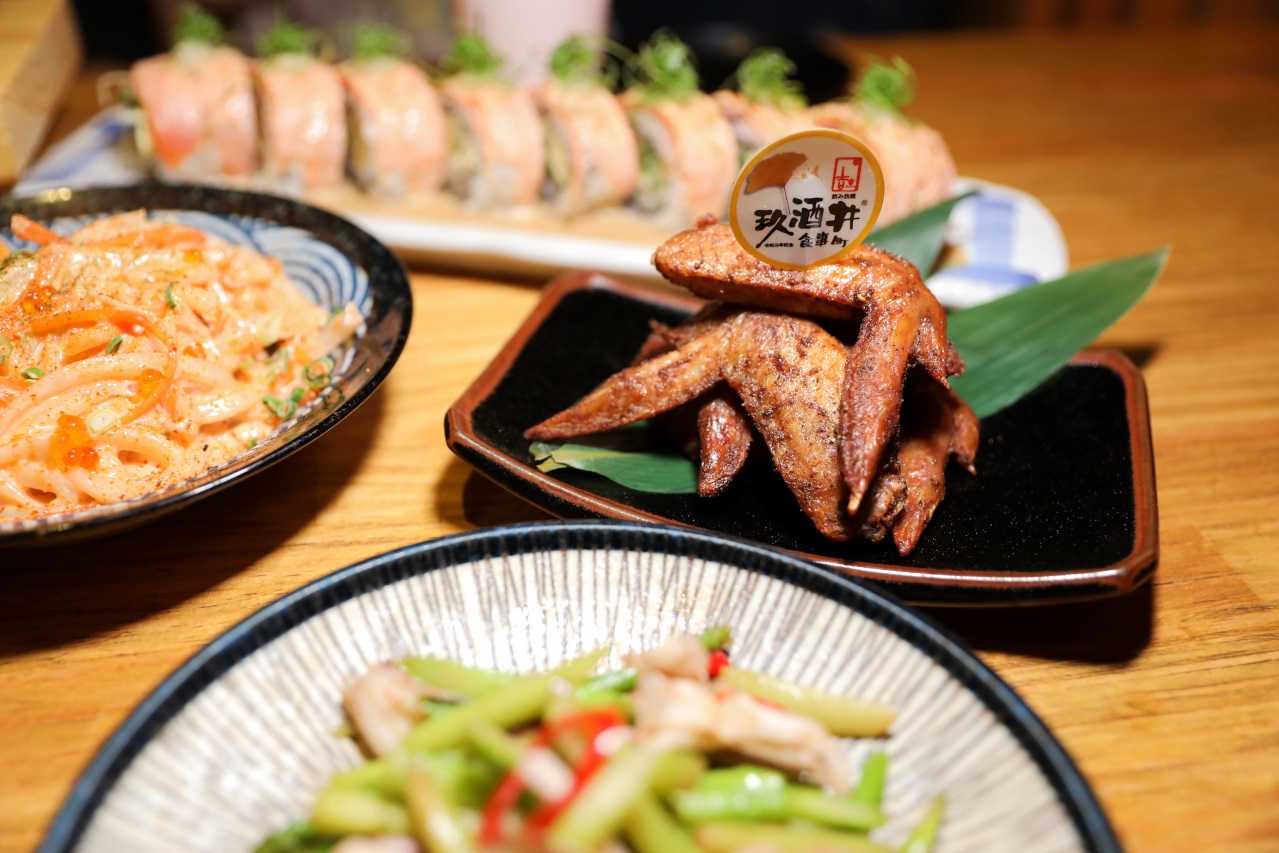 台北東區居酒屋推薦! 玖酒井 食事町 598暢飲放題 清酒.梅酒.柚子酒跟威士忌喝到飽 - 奇奇一起玩樂趣