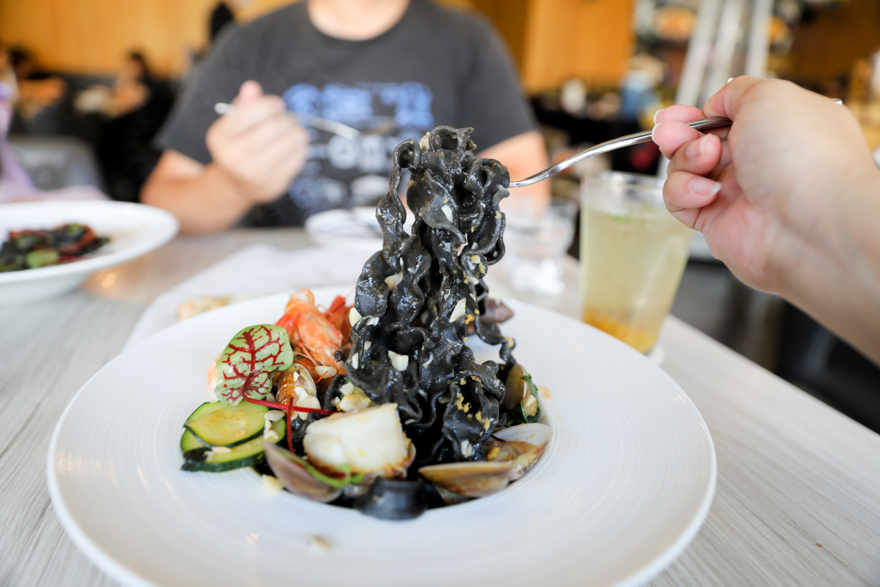 竹北義式餐廳推薦! Dambino丹比諾 手工義大利麵.披薩(竹北店) 多款義大利麵選擇.美味窯烤披薩 - 奇奇一起玩樂趣