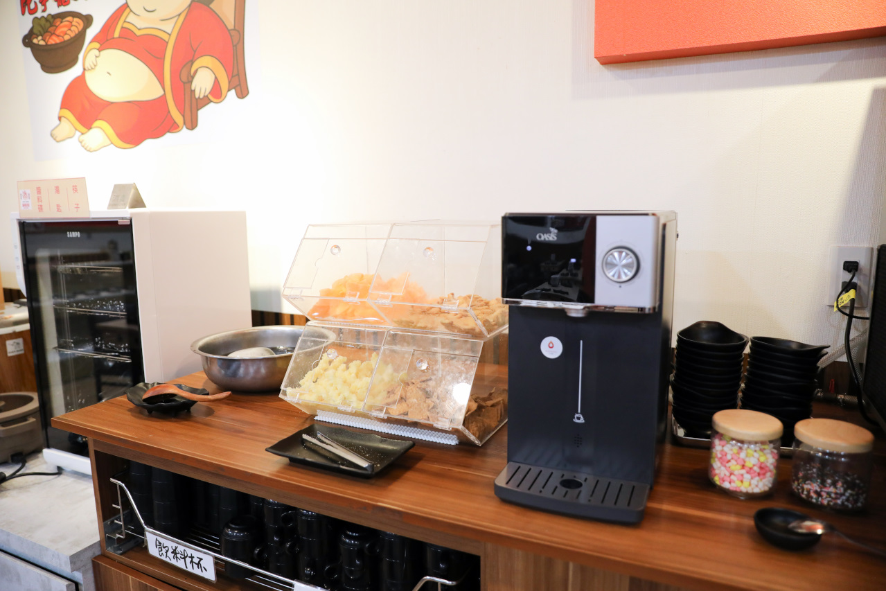 竹北火鍋推薦! 鍋娘娘 一人也能獨享的個人石頭火鍋 王子麵.滷肉飯自助吧無限量供應 - 奇奇一起玩樂趣 竹北火鍋推薦! 鍋娘娘 一人也能獨享的個人石頭火鍋 王子麵.滷肉飯自助吧無限量供應 - 奇奇一起玩樂趣