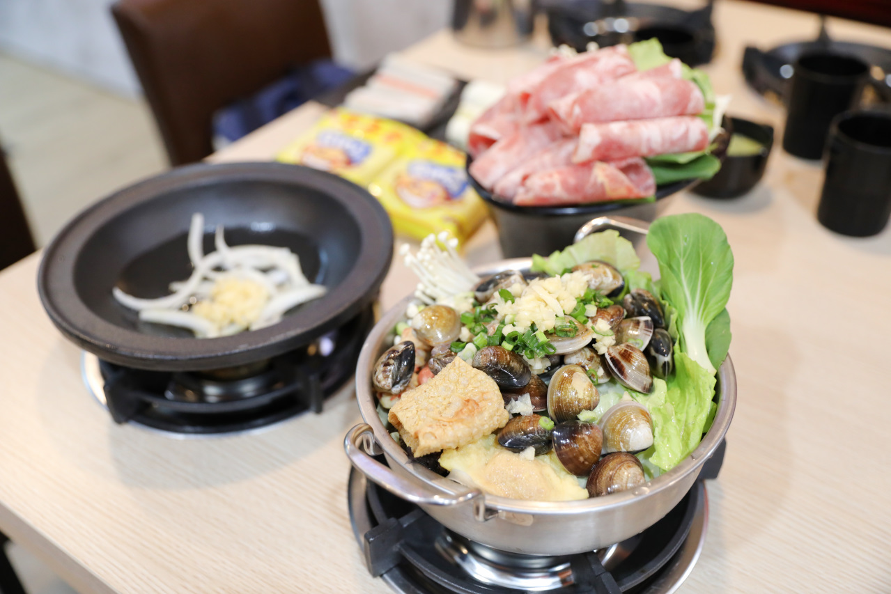 竹北火鍋推薦! 鍋娘娘 一人也能獨享的個人石頭火鍋 王子麵.滷肉飯自助吧無限量供應 - 奇奇一起玩樂趣 竹北火鍋推薦! 鍋娘娘 一人也能獨享的個人石頭火鍋 王子麵.滷肉飯自助吧無限量供應 - 奇奇一起玩樂趣