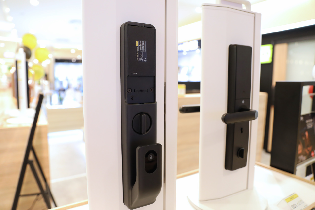 STANLEY史丹利智慧電子鎖 不用再翻找鑰匙 掌靜脈人臉辨識貓眼電子鎖,居家安全升級再進化! - 奇奇一起玩樂趣 STANLEY史丹利智慧電子鎖 不用再翻找鑰匙 掌靜脈人臉辨識貓眼電子鎖,居家安全升級再進化! - 奇奇一起玩樂趣