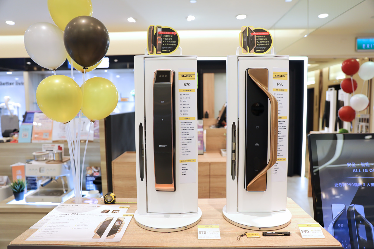 STANLEY史丹利智慧電子鎖 不用再翻找鑰匙 掌靜脈人臉辨識貓眼電子鎖,居家安全升級再進化! - 奇奇一起玩樂趣 STANLEY史丹利智慧電子鎖 不用再翻找鑰匙 掌靜脈人臉辨識貓眼電子鎖,居家安全升級再進化! - 奇奇一起玩樂趣