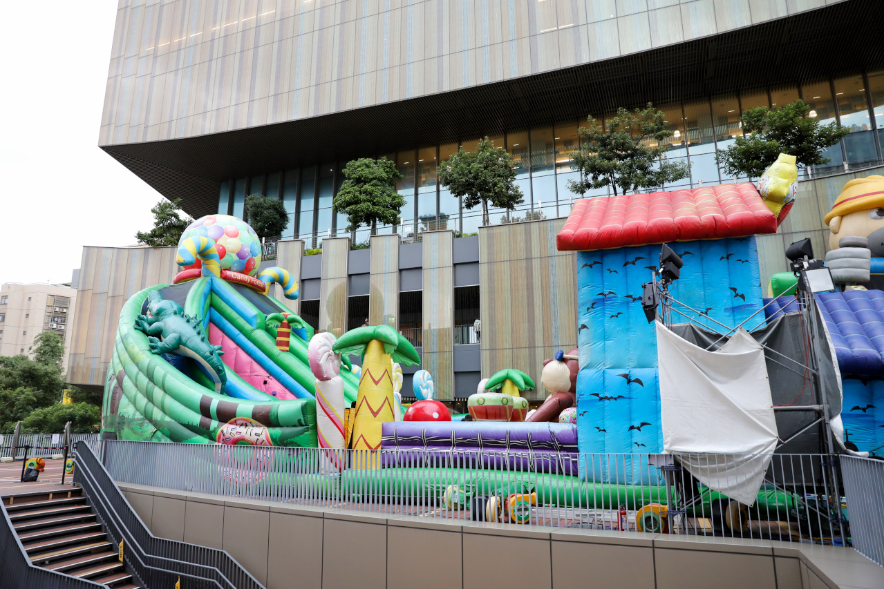 桃園親子遊樂場推薦! 期間限定戶外氣墊床 小小建築師體驗萬聖節樂園-桃知道2F露天平台 - 奇奇一起玩樂趣 桃園親子遊樂場推薦! 期間限定戶外氣墊床 小小建築師體驗萬聖節樂園-桃知道2F露天平台 - 奇奇一起玩樂趣