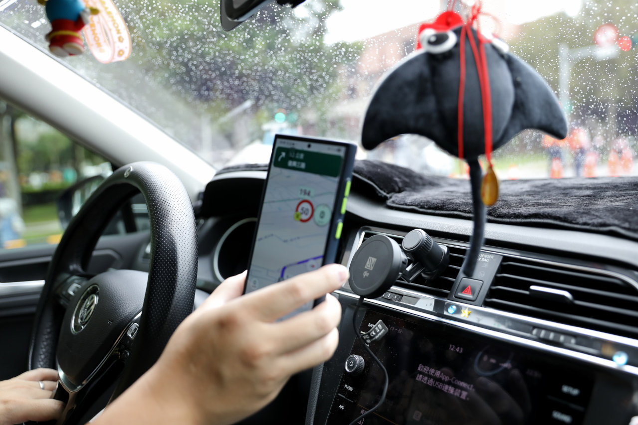 WL-QI201車用磁吸充電架推薦! WEILIFE 雙用磁吸無線充,全場景快充神器 - 奇奇一起玩樂趣 WL-QI201車用磁吸充電架推薦! WEILIFE 雙用磁吸無線充,全場景快充神器 - 奇奇一起玩樂趣