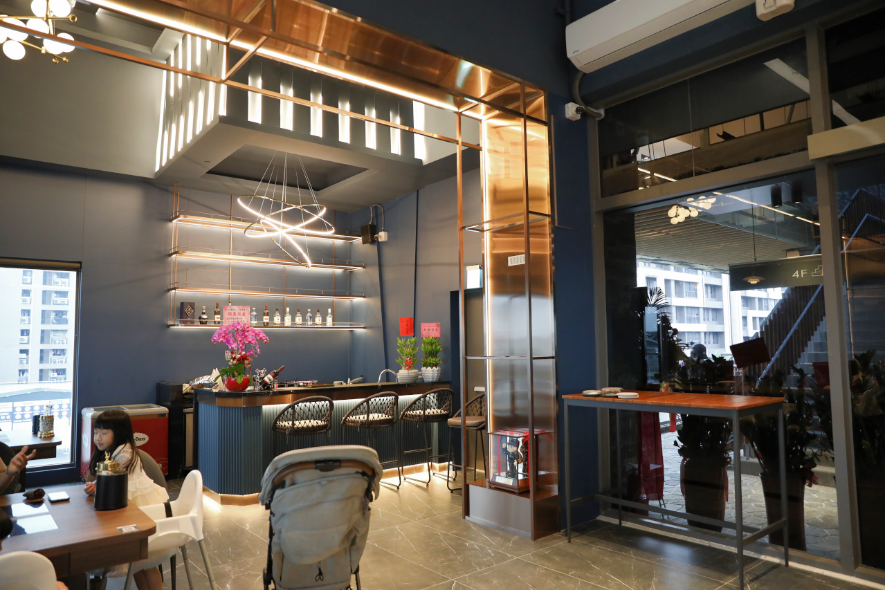 青埔最美高質感餐酒館風格火鍋店新開幕! 金蒔鍋物(青埔旗艦店) 桃園自助吃到飽火鍋推薦! - 奇奇一起玩樂趣