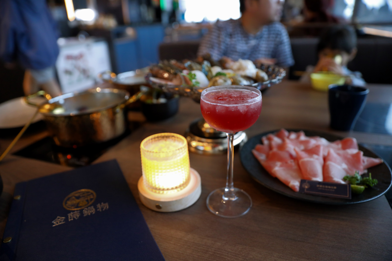 青埔最美高質感餐酒館風格火鍋店新開幕! 金蒔鍋物(青埔旗艦店) 桃園自助吃到飽火鍋推薦! - 奇奇一起玩樂趣