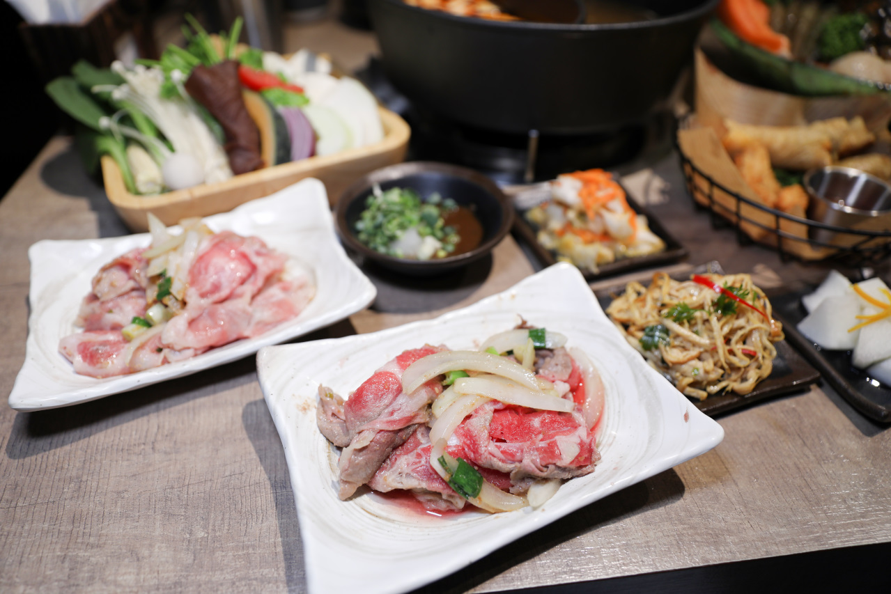 林口鴛鴦火鍋推薦! 真香石頭火鍋 家庭聚餐N訪 鑄鐵沙茶火鍋.麻辣火鍋好選擇! - 奇奇一起玩樂趣 林口鴛鴦火鍋推薦! 真香石頭火鍋 家庭聚餐N訪 鑄鐵沙茶火鍋.麻辣火鍋好選擇! - 奇奇一起玩樂趣