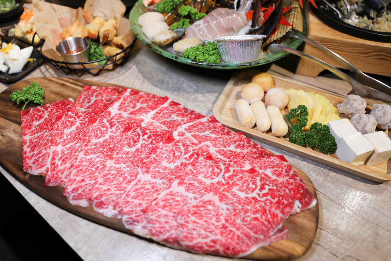 林口鴛鴦火鍋推薦! 真香石頭火鍋 家庭聚餐N訪 鑄鐵沙茶火鍋.麻辣火鍋好選擇! - 奇奇一起玩樂趣 林口鴛鴦火鍋推薦! 真香石頭火鍋 家庭聚餐N訪 鑄鐵沙茶火鍋.麻辣火鍋好選擇! - 奇奇一起玩樂趣