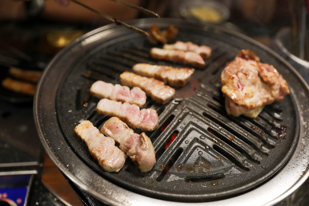 台北韓式炭火烤肉吃到飽推薦! 東大門韓國特色料理(中山南京店) - 奇奇一起玩樂趣 台北韓式炭火烤肉吃到飽推薦! 東大門韓國特色料理(中山南京店) - 奇奇一起玩樂趣