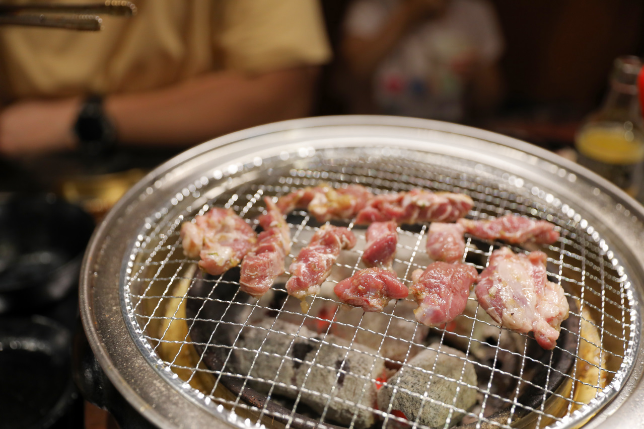 台北韓式炭火烤肉吃到飽推薦! 東大門韓國特色料理(中山南京店) - 奇奇一起玩樂趣 台北韓式炭火烤肉吃到飽推薦! 東大門韓國特色料理(中山南京店) - 奇奇一起玩樂趣