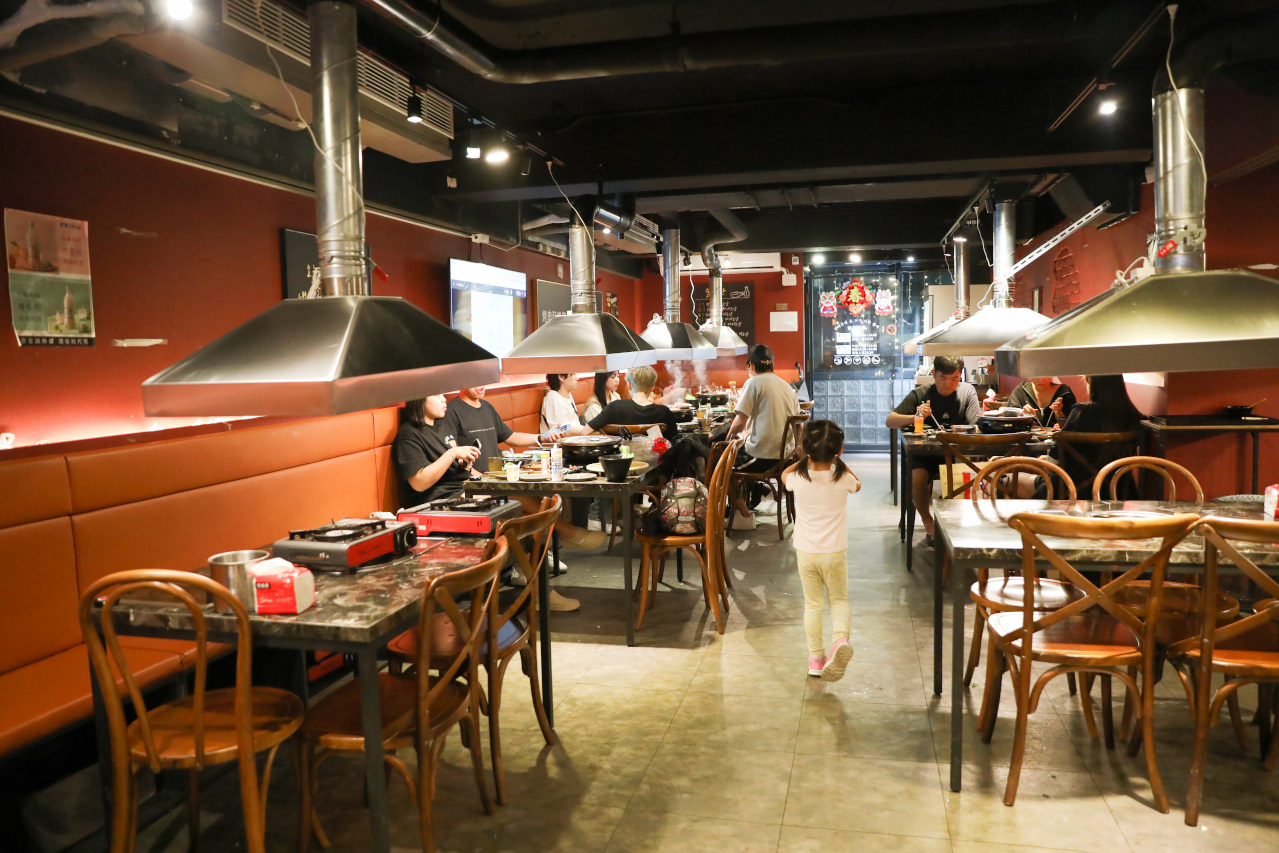 台北韓式炭火烤肉吃到飽推薦! 東大門韓國特色料理(中山南京店) - 奇奇一起玩樂趣 台北韓式炭火烤肉吃到飽推薦! 東大門韓國特色料理(中山南京店) - 奇奇一起玩樂趣