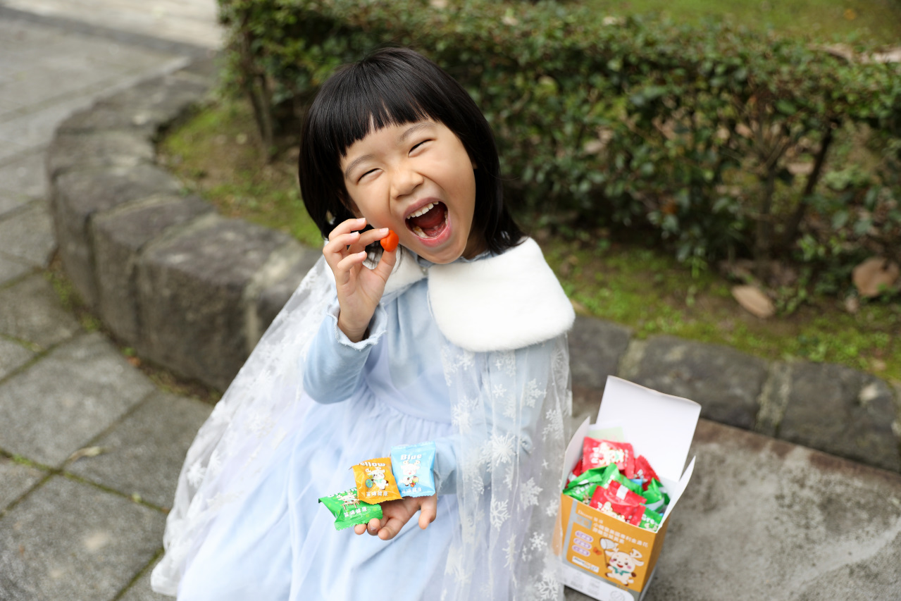 守護兒童晶亮,軟糖型葉黃素推薦! 笛頌小精靈美國專利金盞花游離型葉黃素 - 奇奇一起玩樂趣