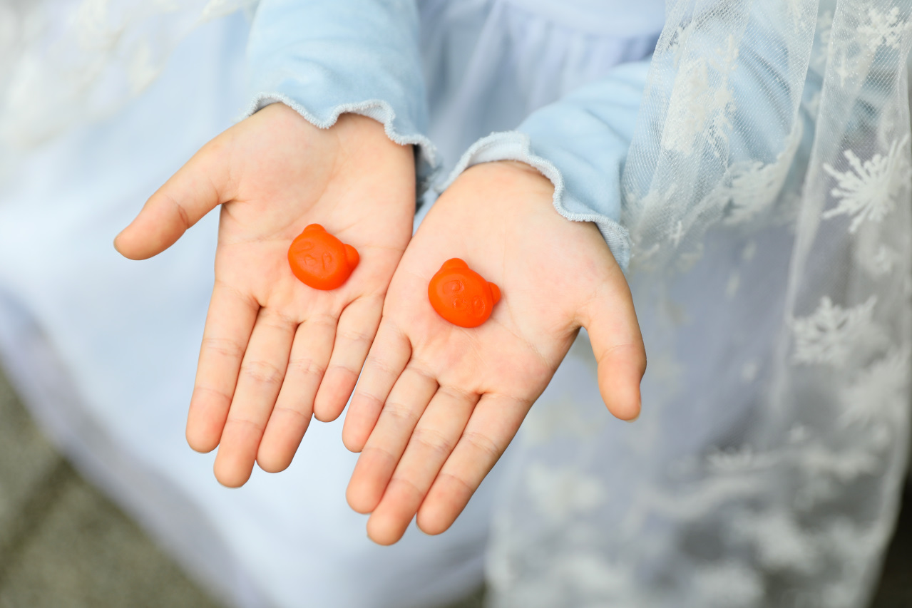 守護兒童晶亮,軟糖型葉黃素推薦! 笛頌小精靈美國專利金盞花游離型葉黃素 - 奇奇一起玩樂趣