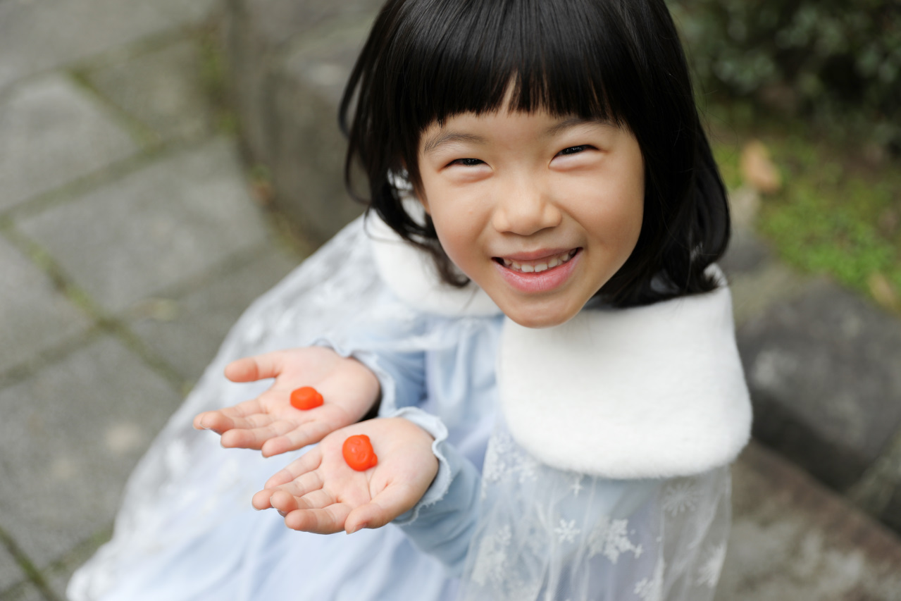 守護兒童晶亮,軟糖型葉黃素推薦! 笛頌小精靈美國專利金盞花游離型葉黃素 - 奇奇一起玩樂趣