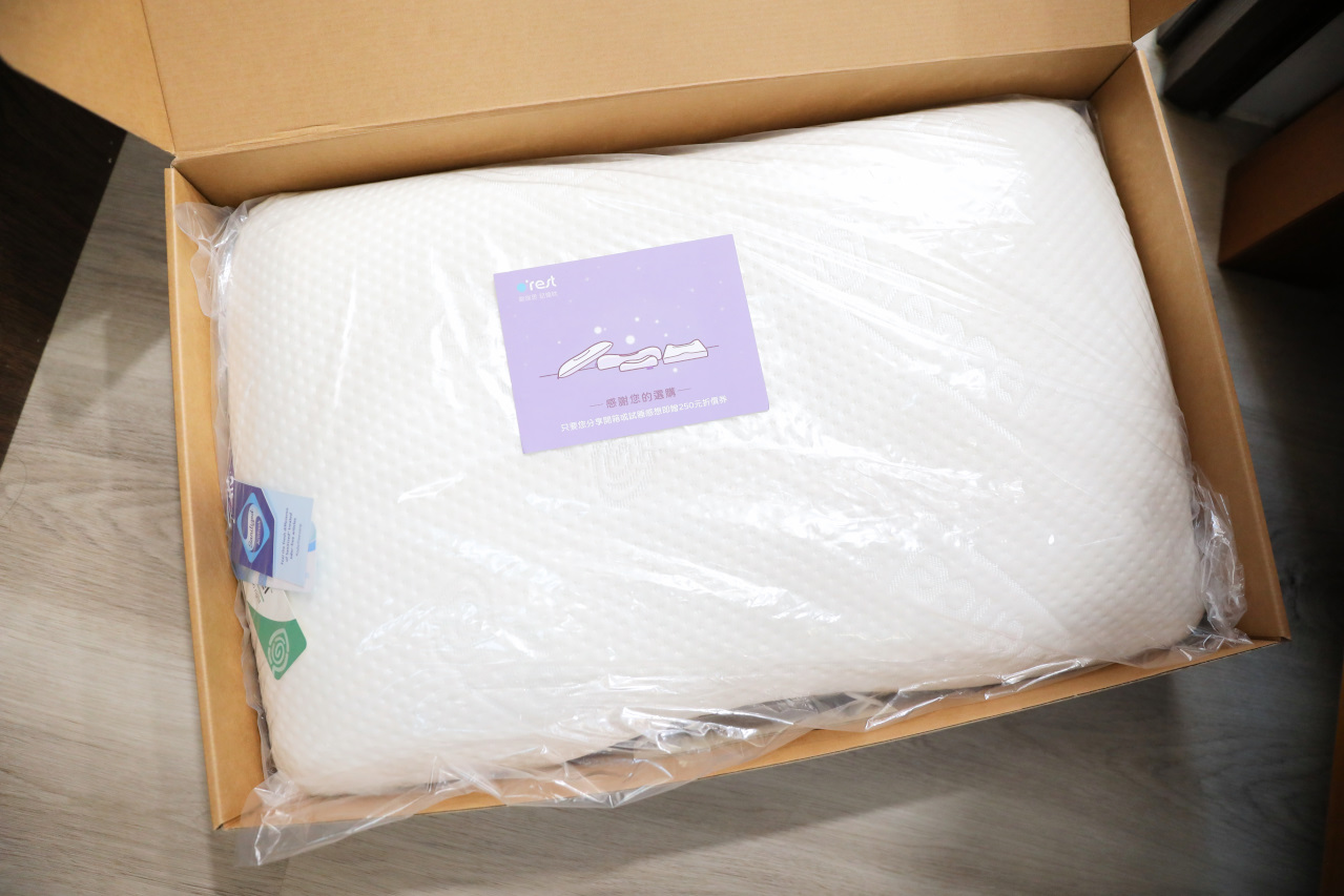 o'rest 歐瑞思 雲朵記憶枕 獨家非感溫慢回彈記憶綿,一顆符合仰睡以及側睡需求的枕頭 - 奇奇一起玩樂趣