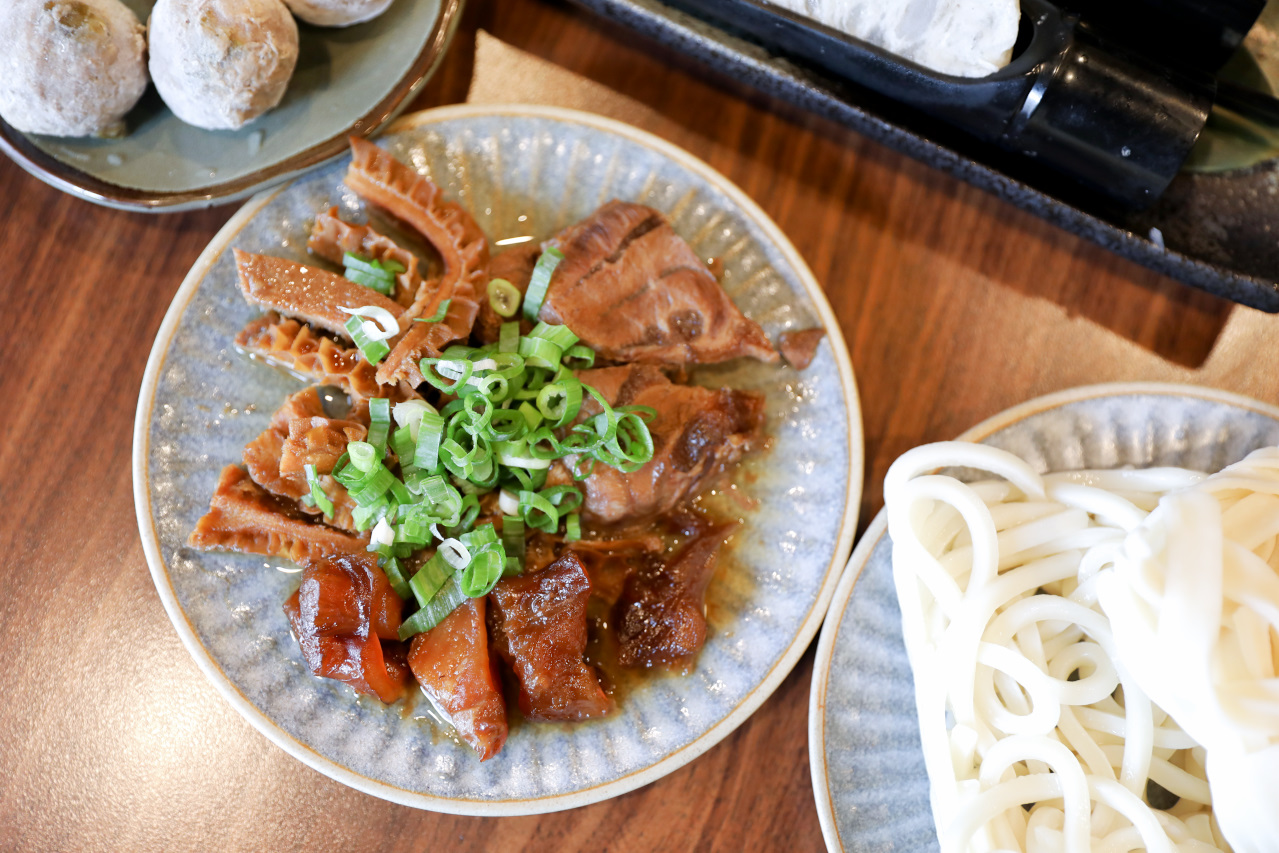 民生社區美食推薦! 潮牛殿溫體牛創意鍋物 台北溫體牛火鍋推薦! - 奇奇一起玩樂趣 民生社區美食推薦! 潮牛殿溫體牛創意鍋物 台北溫體牛火鍋推薦! - 奇奇一起玩樂趣