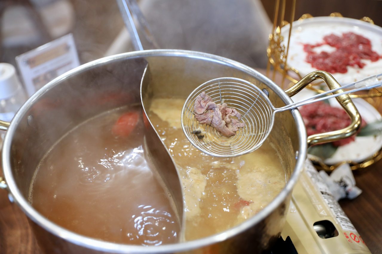 民生社區美食推薦! 潮牛殿溫體牛創意鍋物 台北溫體牛火鍋推薦! - 奇奇一起玩樂趣 民生社區美食推薦! 潮牛殿溫體牛創意鍋物 台北溫體牛火鍋推薦! - 奇奇一起玩樂趣