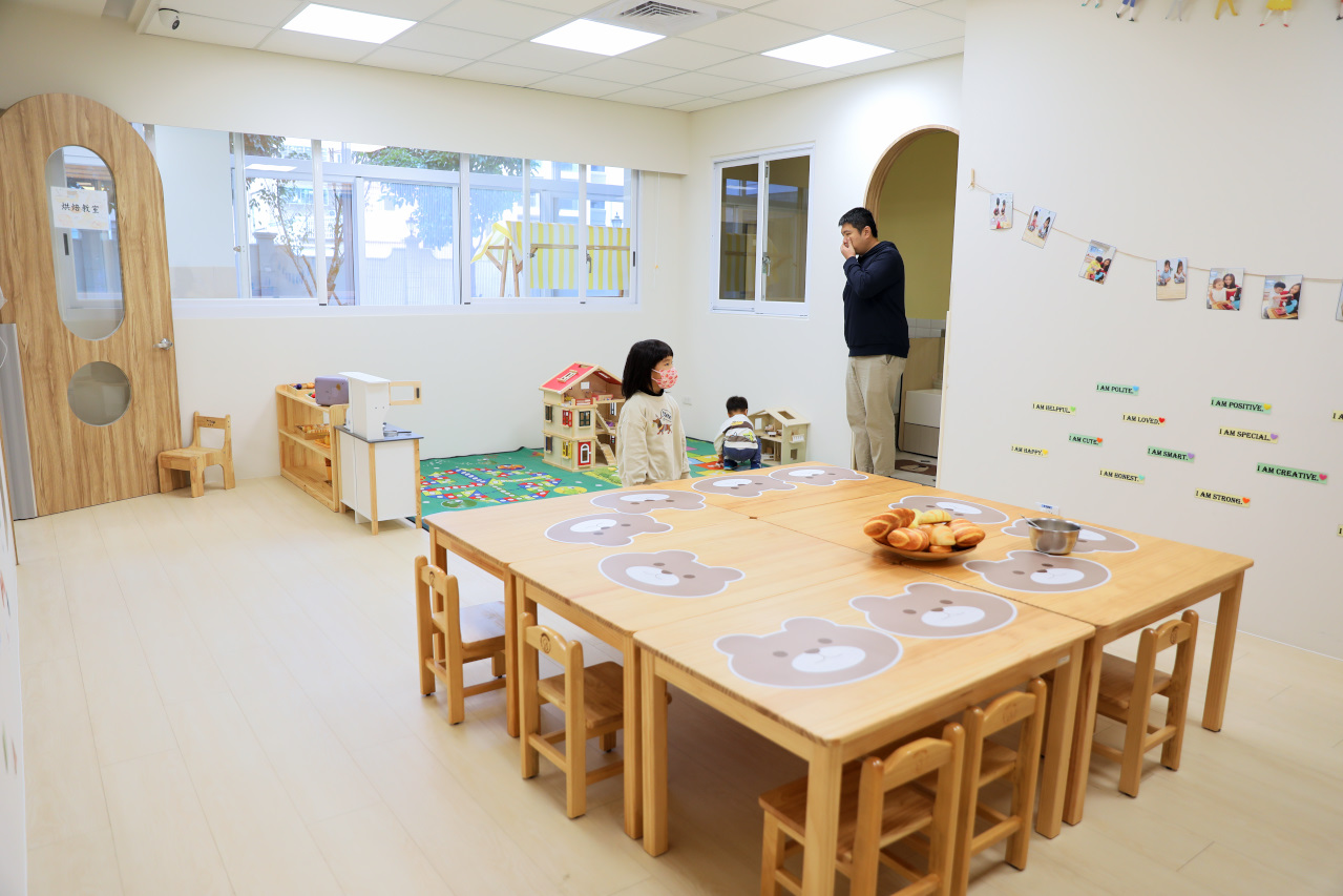 蘆洲雙語幼兒園參訪 新北市私立雄林國際幼兒園 (英國皇家教育學院體系) 綠建築與多元課程 - 奇奇一起玩樂趣