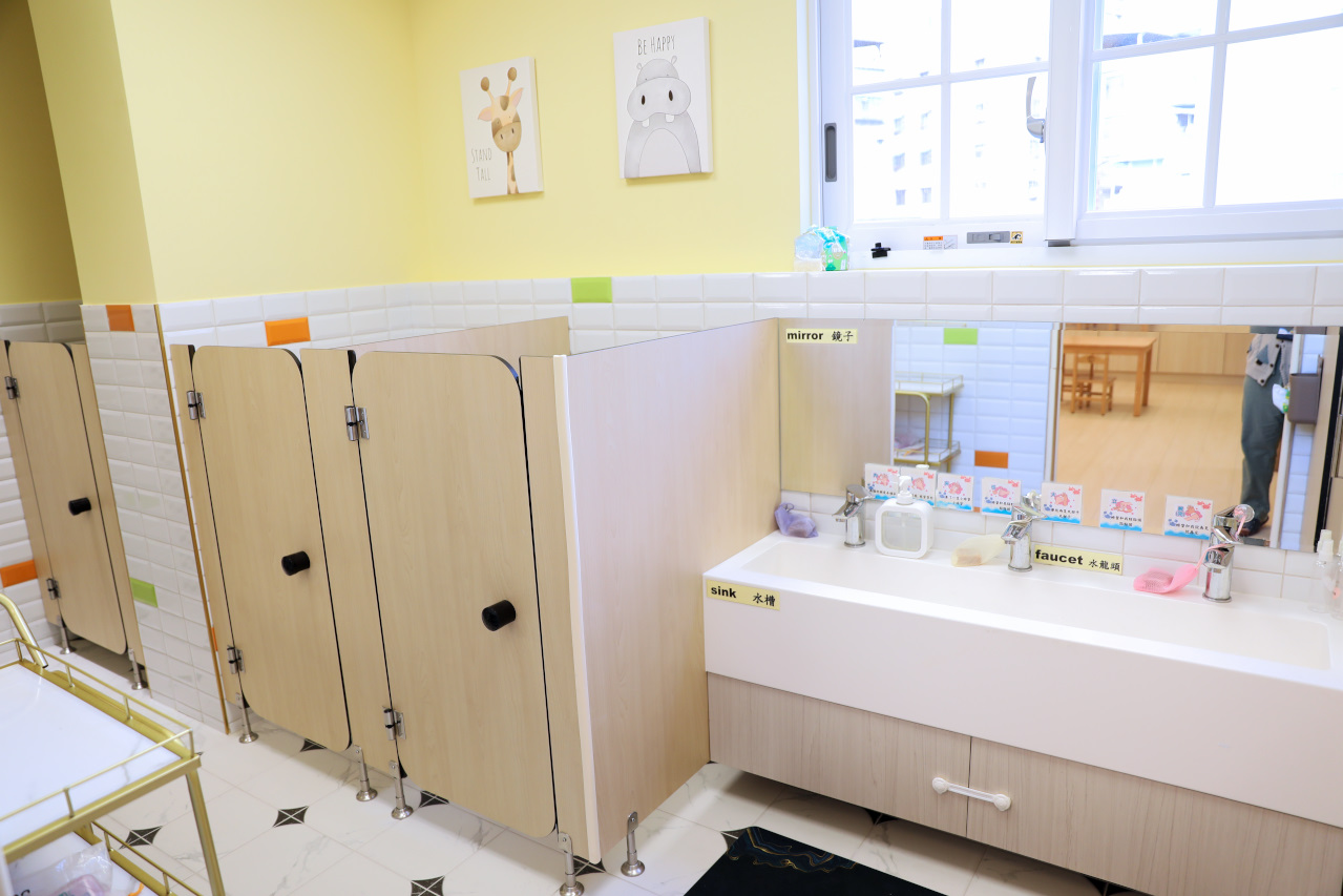 蘆洲雙語幼兒園參訪 新北市私立雄林國際幼兒園 (英國皇家教育學院體系) 綠建築與多元課程 - 奇奇一起玩樂趣