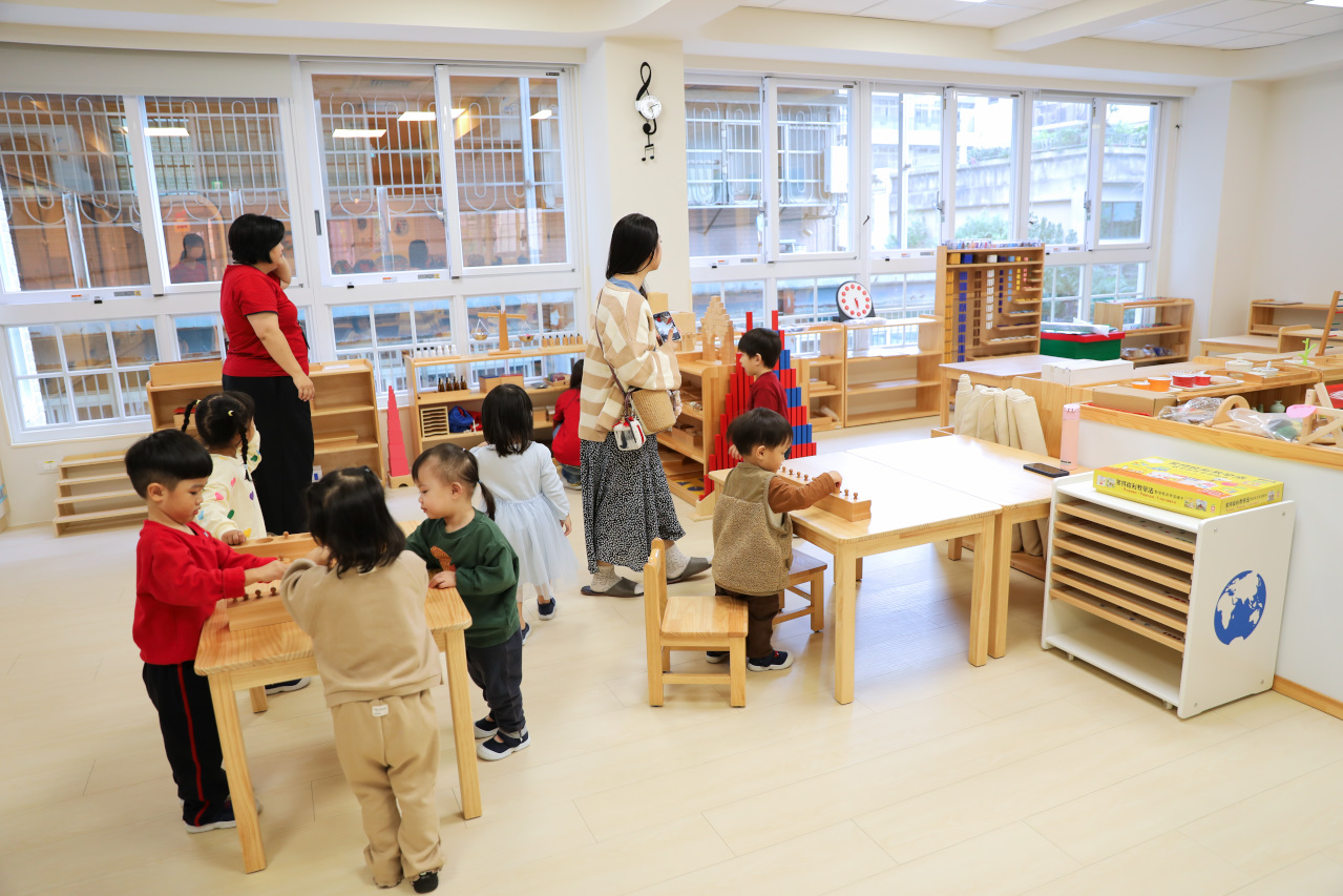 蘆洲雙語幼兒園參訪 新北市私立雄林國際幼兒園 (英國皇家教育學院體系) 綠建築與多元課程 - 奇奇一起玩樂趣