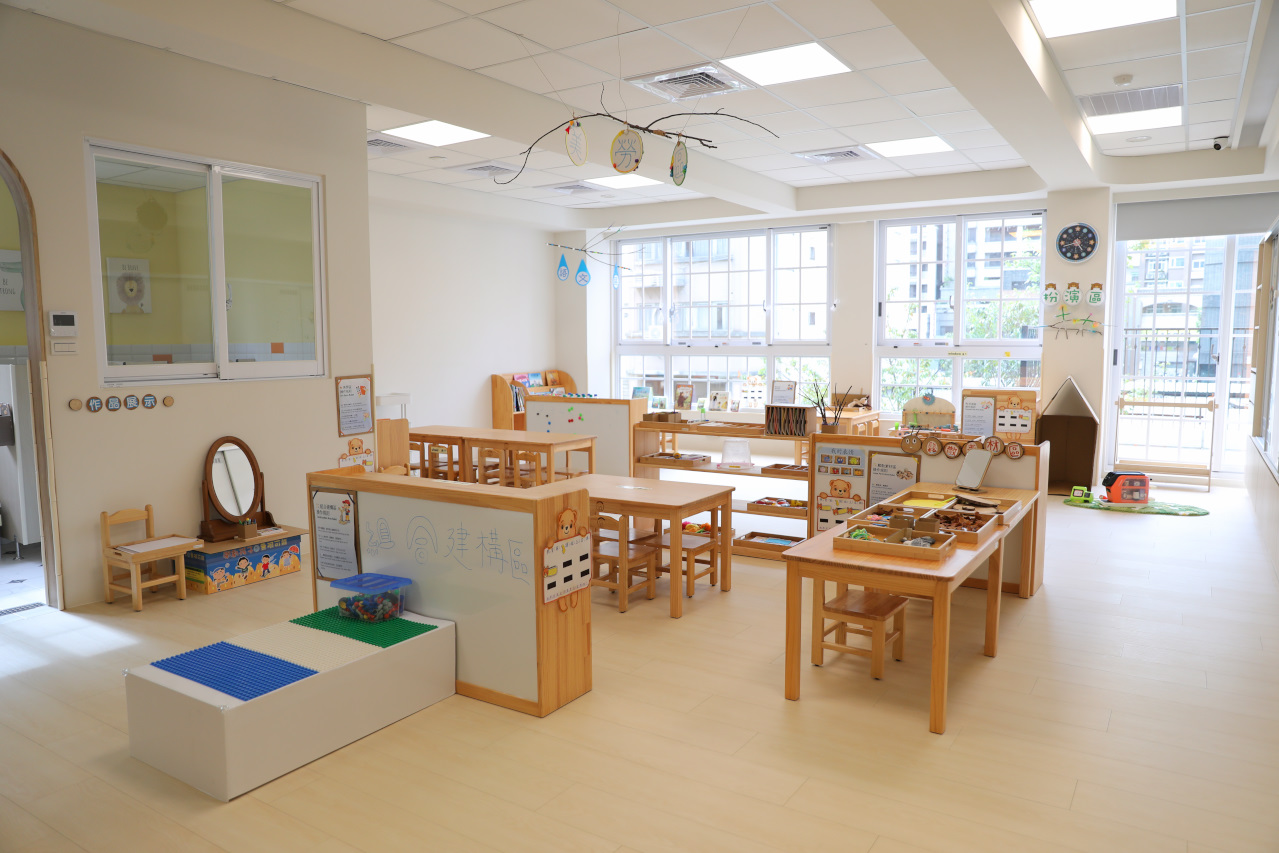 蘆洲雙語幼兒園參訪 新北市私立雄林國際幼兒園 (英國皇家教育學院體系) 綠建築與多元課程 - 奇奇一起玩樂趣