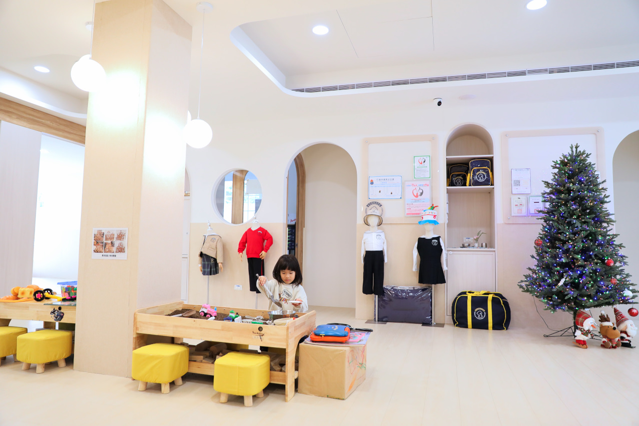 蘆洲雙語幼兒園參訪 新北市私立雄林國際幼兒園 (英國皇家教育學院體系) 綠建築與多元課程 - 奇奇一起玩樂趣