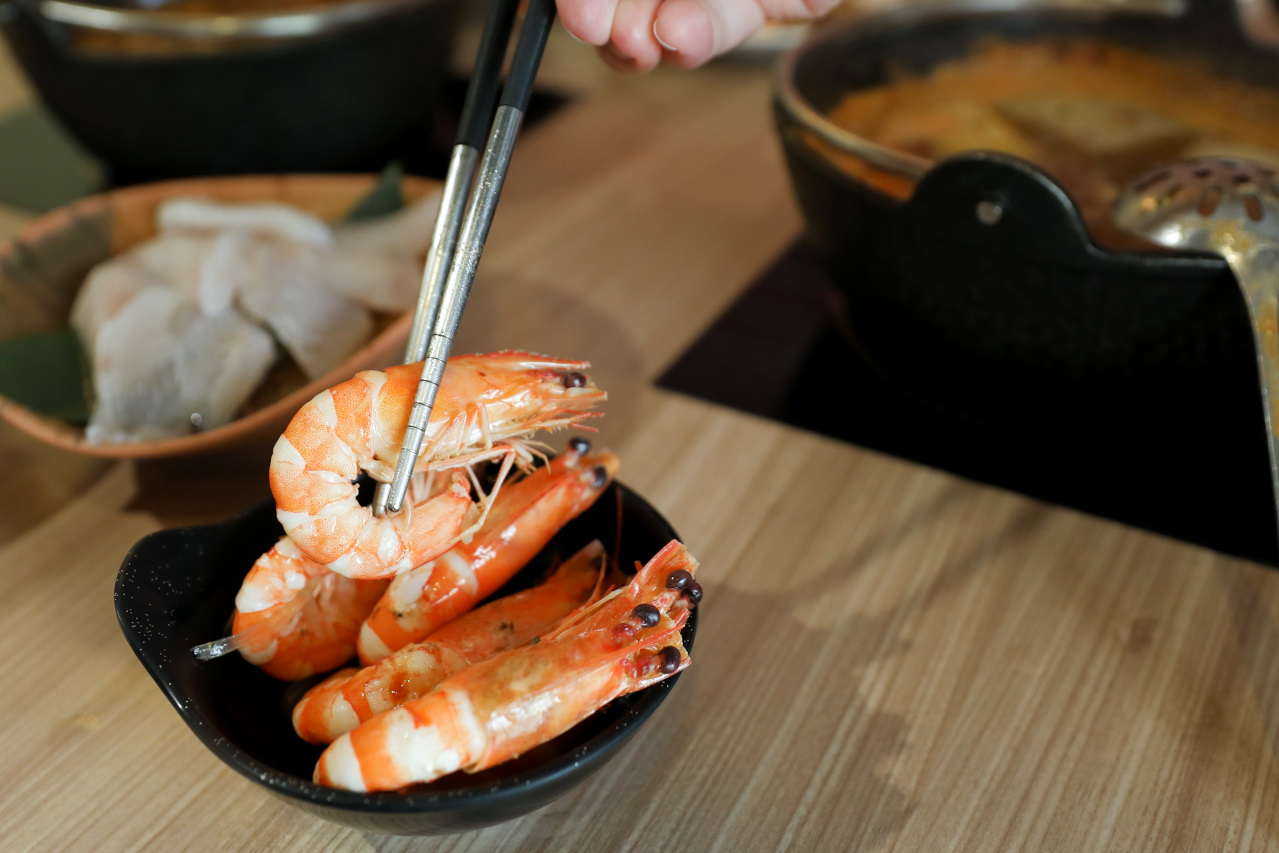 桃園吃到飽火鍋推薦! 肉多多火鍋(桃園中華店) 70多種自助吧吃到飽只要268元,期間限定全台全天候不限時! 輕量級套餐299元起,CP值超高!(西門店.淡水店例假日除外,湯底.服務費另計) - 奇奇一起玩樂趣 桃園吃到飽火鍋推薦! 肉多多火鍋(桃園中華店) 70多種自助吧吃到飽只要268元,期間限定全台全天候不限時! 輕量級套餐299元起,CP值超高!(西門店.淡水店例假日除外,湯底.服務費另計) - 奇奇一起玩樂趣