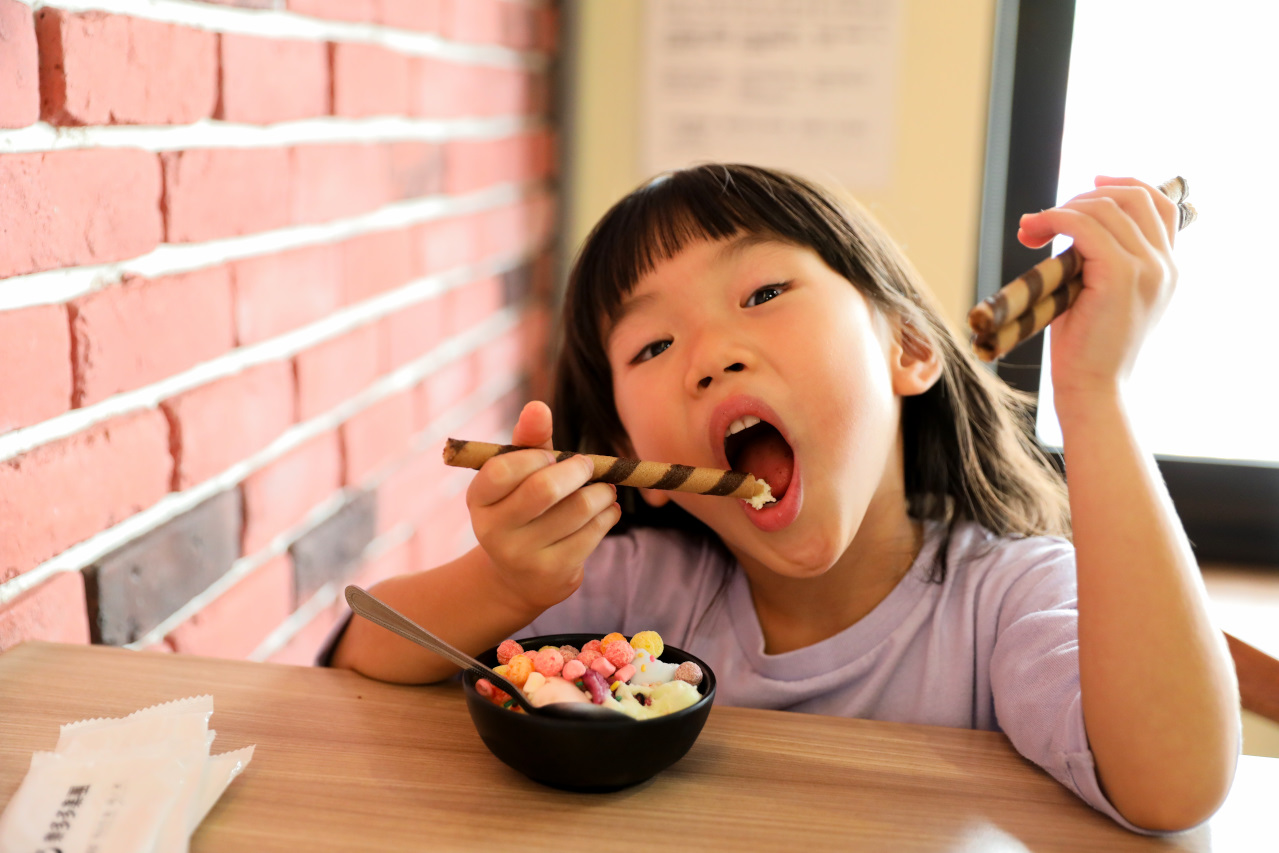 桃園吃到飽火鍋推薦! 肉多多火鍋(桃園中華店) 70多種自助吧吃到飽只要268元,期間限定全台全天候不限時! 輕量級套餐299元起,CP值超高!(西門店.淡水店例假日除外,湯底.服務費另計) - 奇奇一起玩樂趣 桃園吃到飽火鍋推薦! 肉多多火鍋(桃園中華店) 70多種自助吧吃到飽只要268元,期間限定全台全天候不限時! 輕量級套餐299元起,CP值超高!(西門店.淡水店例假日除外,湯底.服務費另計) - 奇奇一起玩樂趣