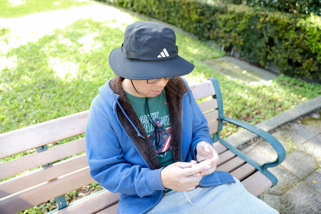 ITAI ITAI＿痛經女子 最強日韓選物商品社團推薦! 超高cp值Aircolor觸控螢幕無線藍牙耳機.好收納ASPOR四合一磁吸快充線 - 奇奇一起玩樂趣