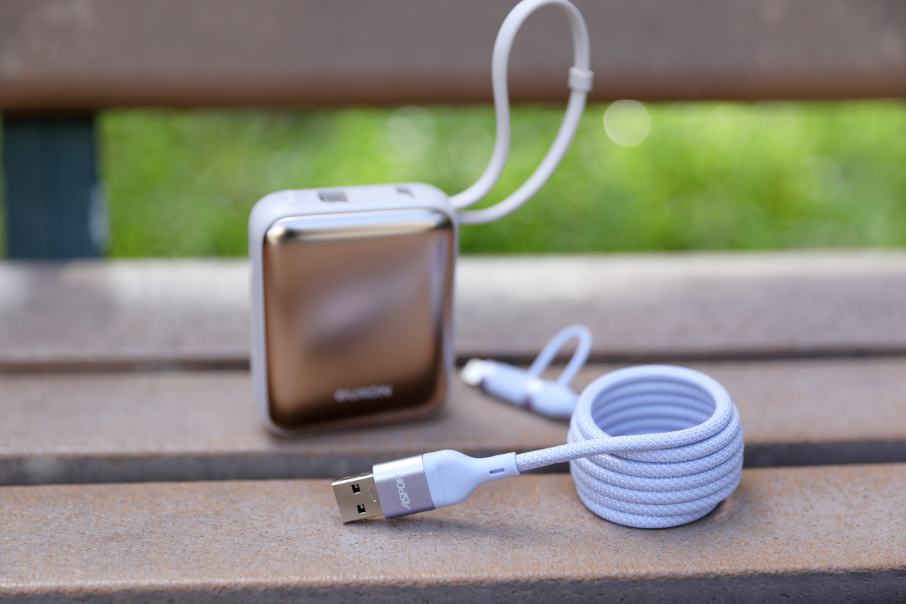 ITAI ITAI＿痛經女子 最強日韓選物商品社團推薦! 超高cp值Aircolor觸控螢幕無線藍牙耳機.好收納ASPOR四合一磁吸快充線 - 奇奇一起玩樂趣