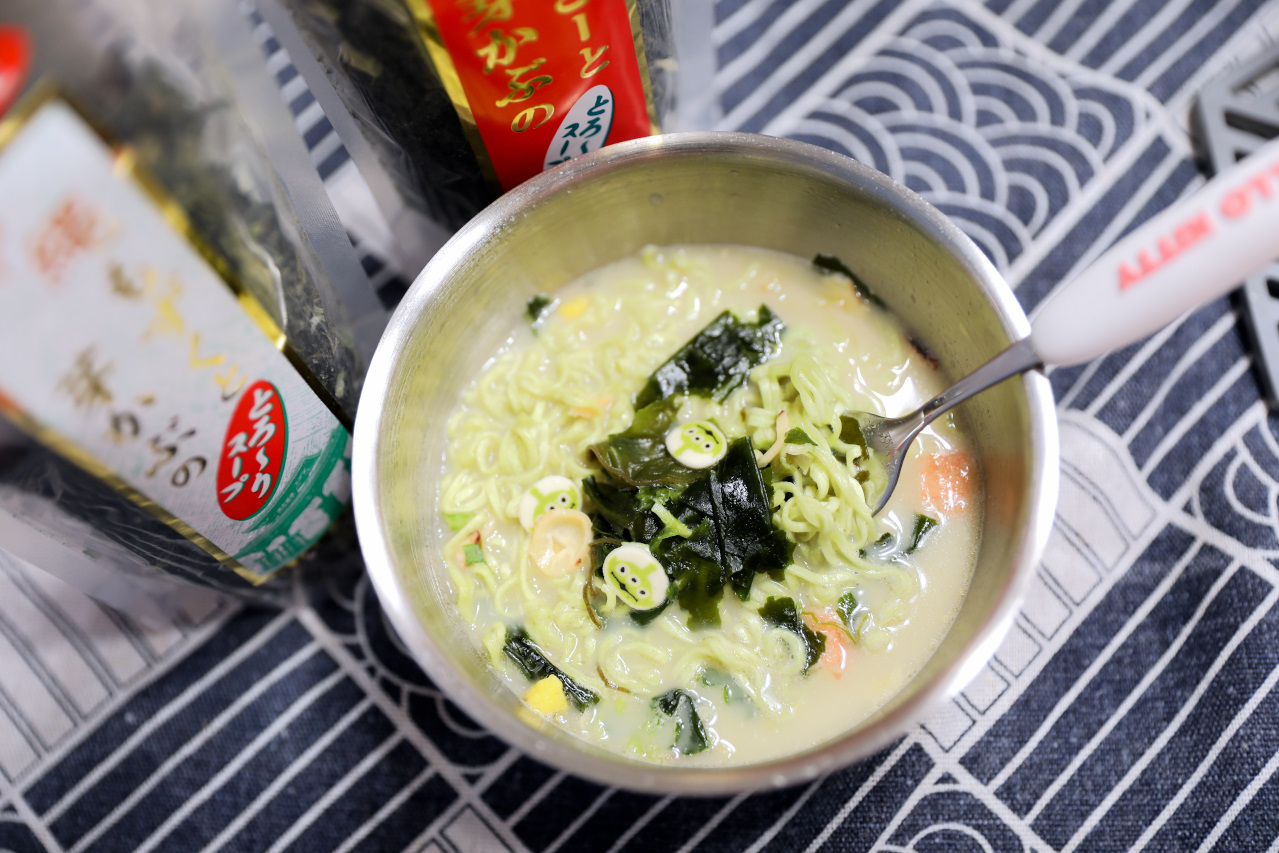 ITAI ITAI＿痛經女子 最強日韓選物商品社團推薦! 超高cp值Aircolor觸控螢幕無線藍牙耳機.好收納ASPOR四合一磁吸快充線 - 奇奇一起玩樂趣