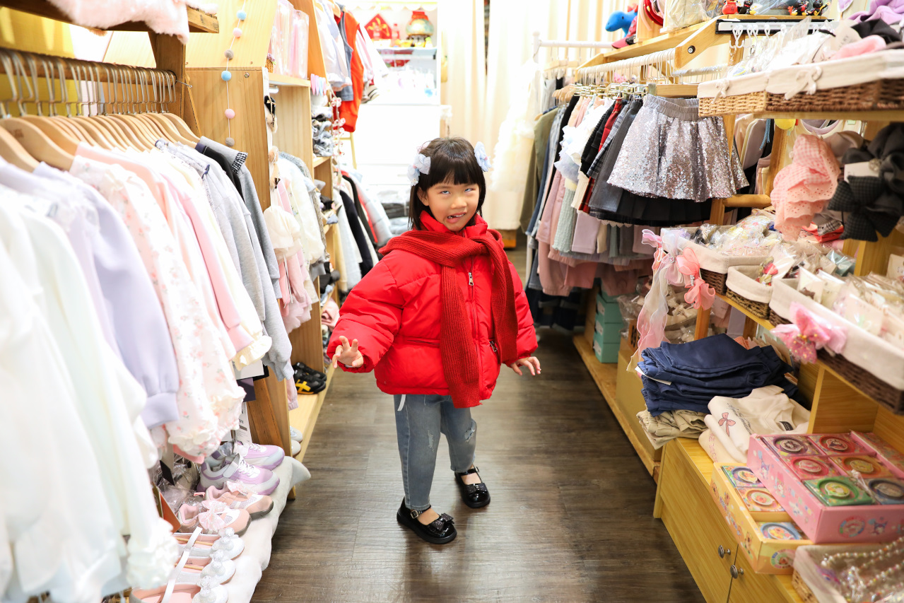 台北實體童裝店推薦! 童衣窩.兒童服飾專賣店 2026過年治裝就來這~氣質洋裝.毛呢大衣.可愛背心.韓風外套 - 奇奇一起玩樂趣 台北實體童裝店推薦! 童衣窩.兒童服飾專賣店 2026過年治裝就來這~氣質洋裝.毛呢大衣.可愛背心.韓風外套 - 奇奇一起玩樂趣