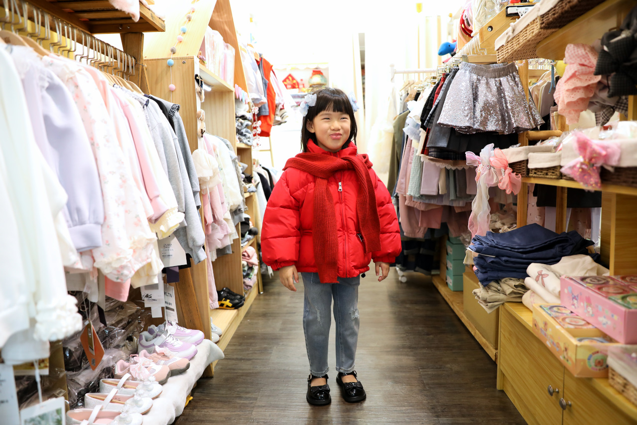 台北實體童裝店推薦! 童衣窩.兒童服飾專賣店 2026過年治裝就來這~氣質洋裝.毛呢大衣.可愛背心.韓風外套 - 奇奇一起玩樂趣 台北實體童裝店推薦! 童衣窩.兒童服飾專賣店 2026過年治裝就來這~氣質洋裝.毛呢大衣.可愛背心.韓風外套 - 奇奇一起玩樂趣