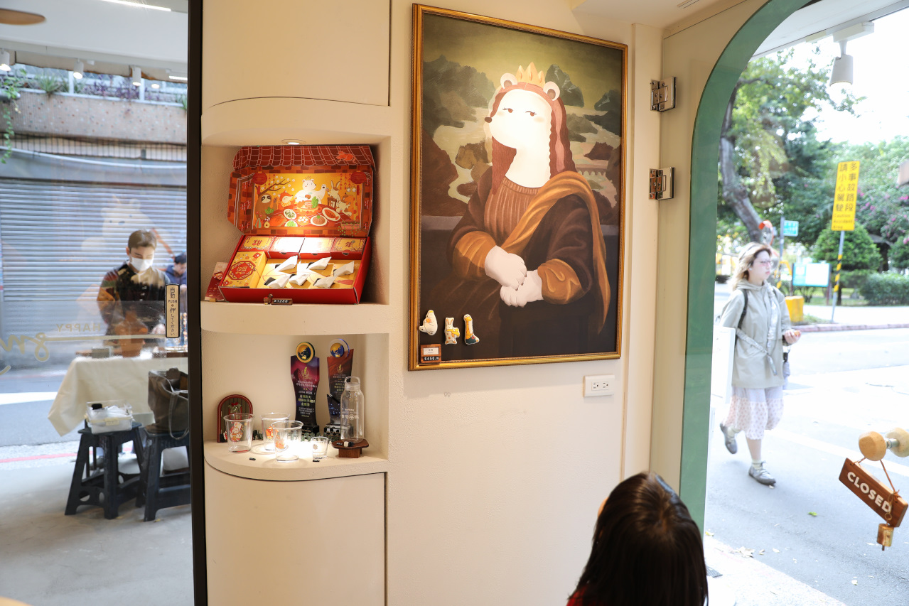 2026春節禮盒 BearQueen 熊后 中山站台灣文創伴手禮推薦! 好吃不黏牙牛軋糖餅乾.蛋捲 - 奇奇一起玩樂趣