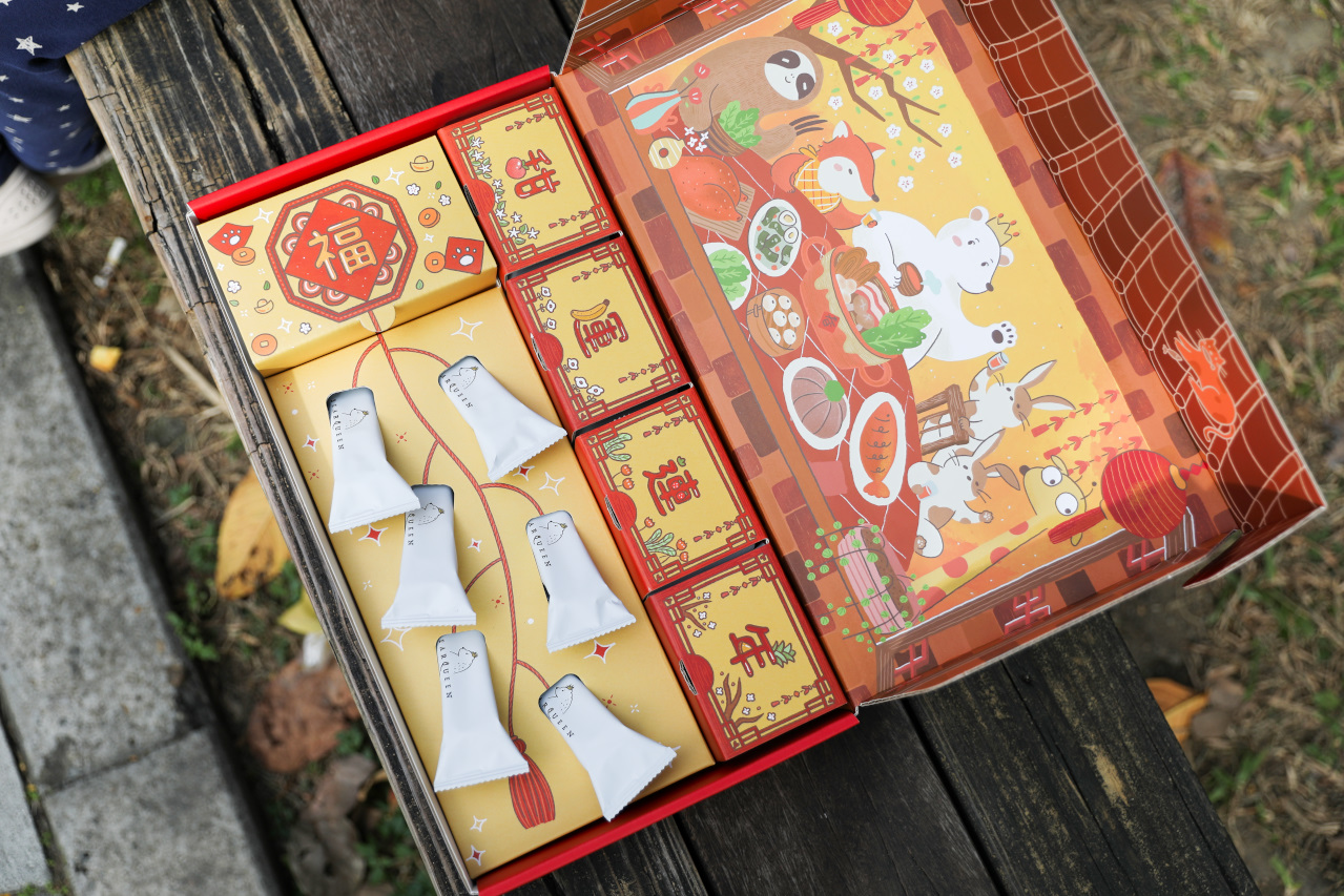 2026春節禮盒 BearQueen 熊后 中山站台灣文創伴手禮推薦! 好吃不黏牙牛軋糖餅乾.蛋捲 - 奇奇一起玩樂趣